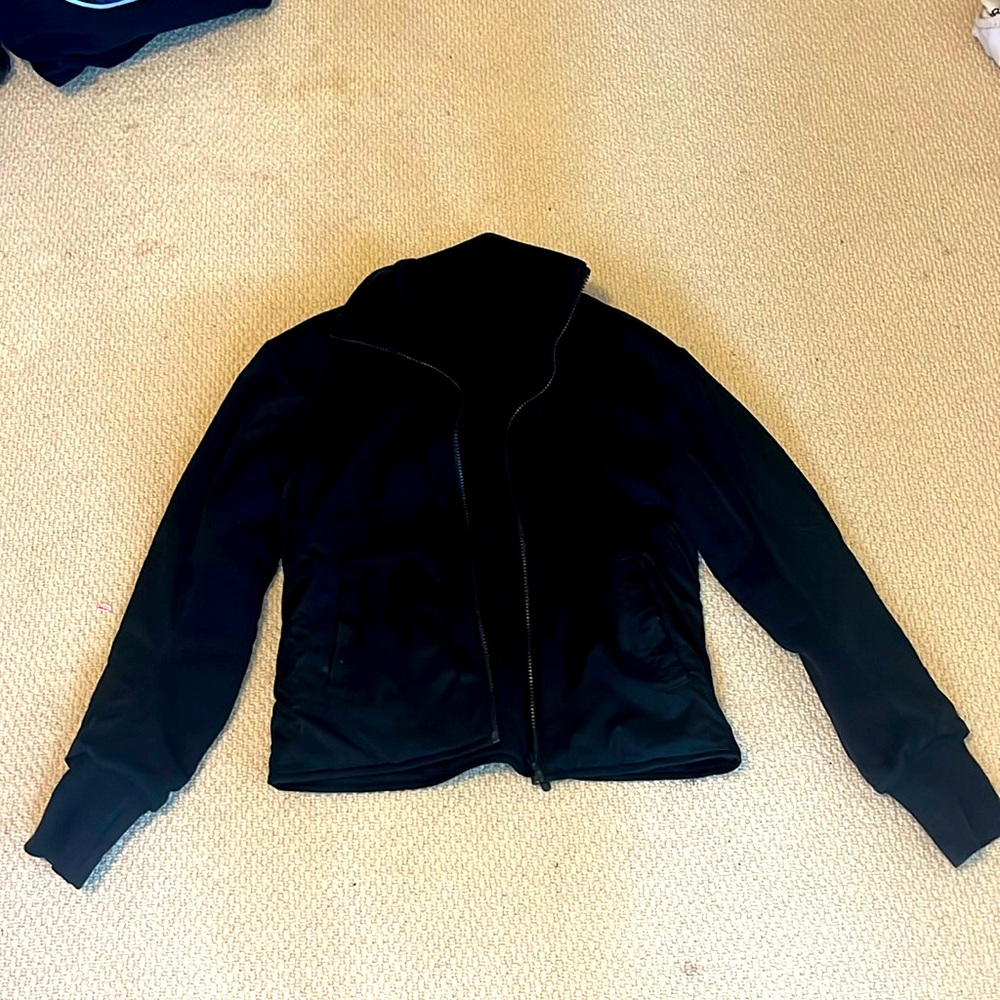 Black lululemon jacket